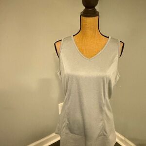 PGA Tour Misses Light Gray pullover v-neck performance top, Sz L